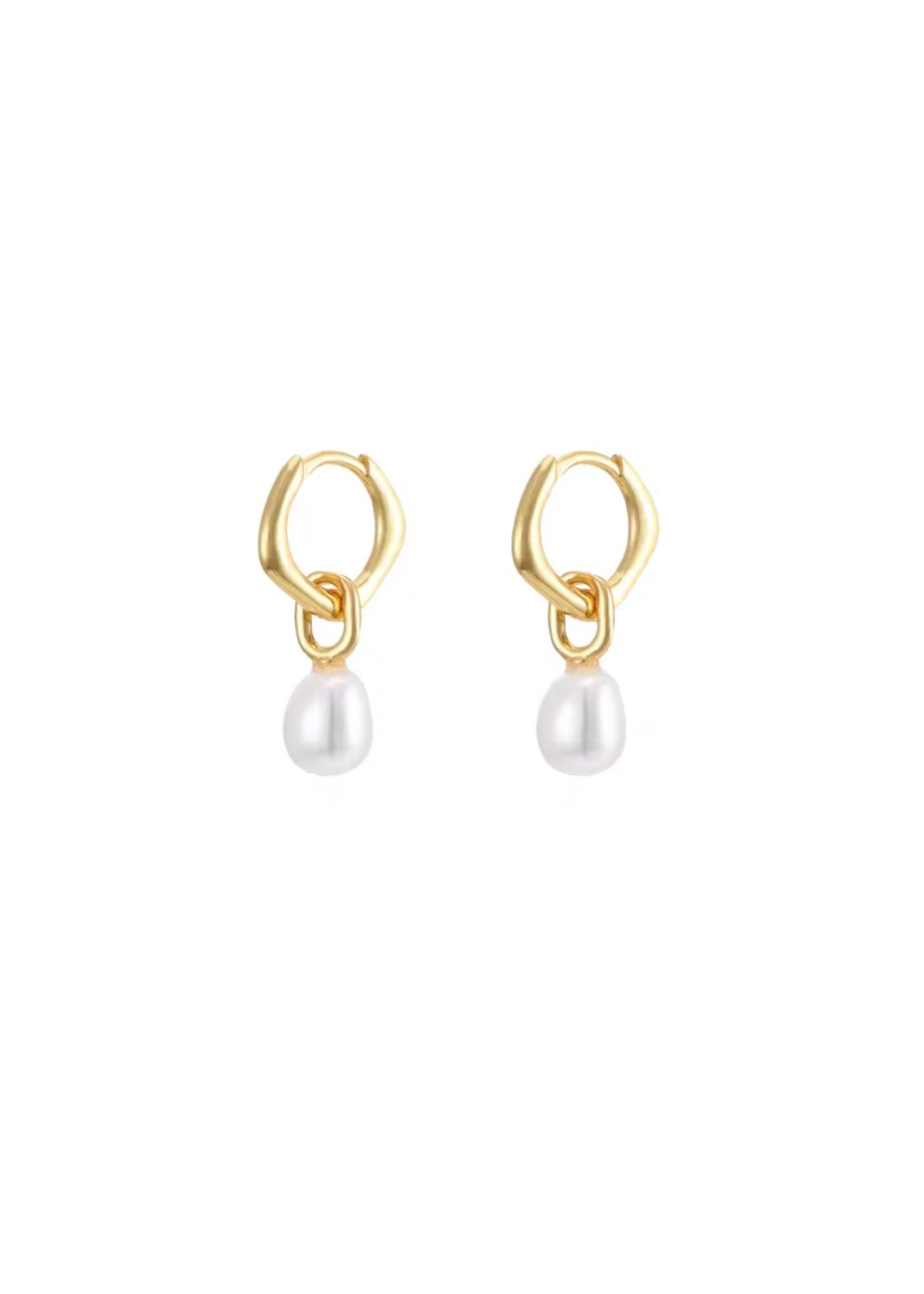 18k Gold Pearl Hanging Huggies