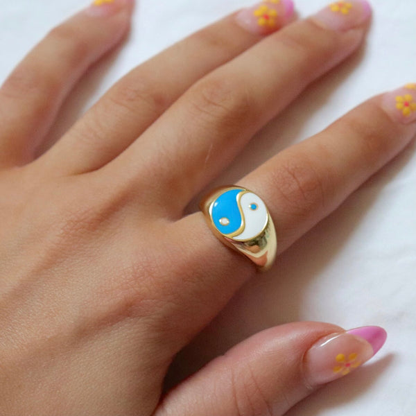 Blue Yin Yang Ring