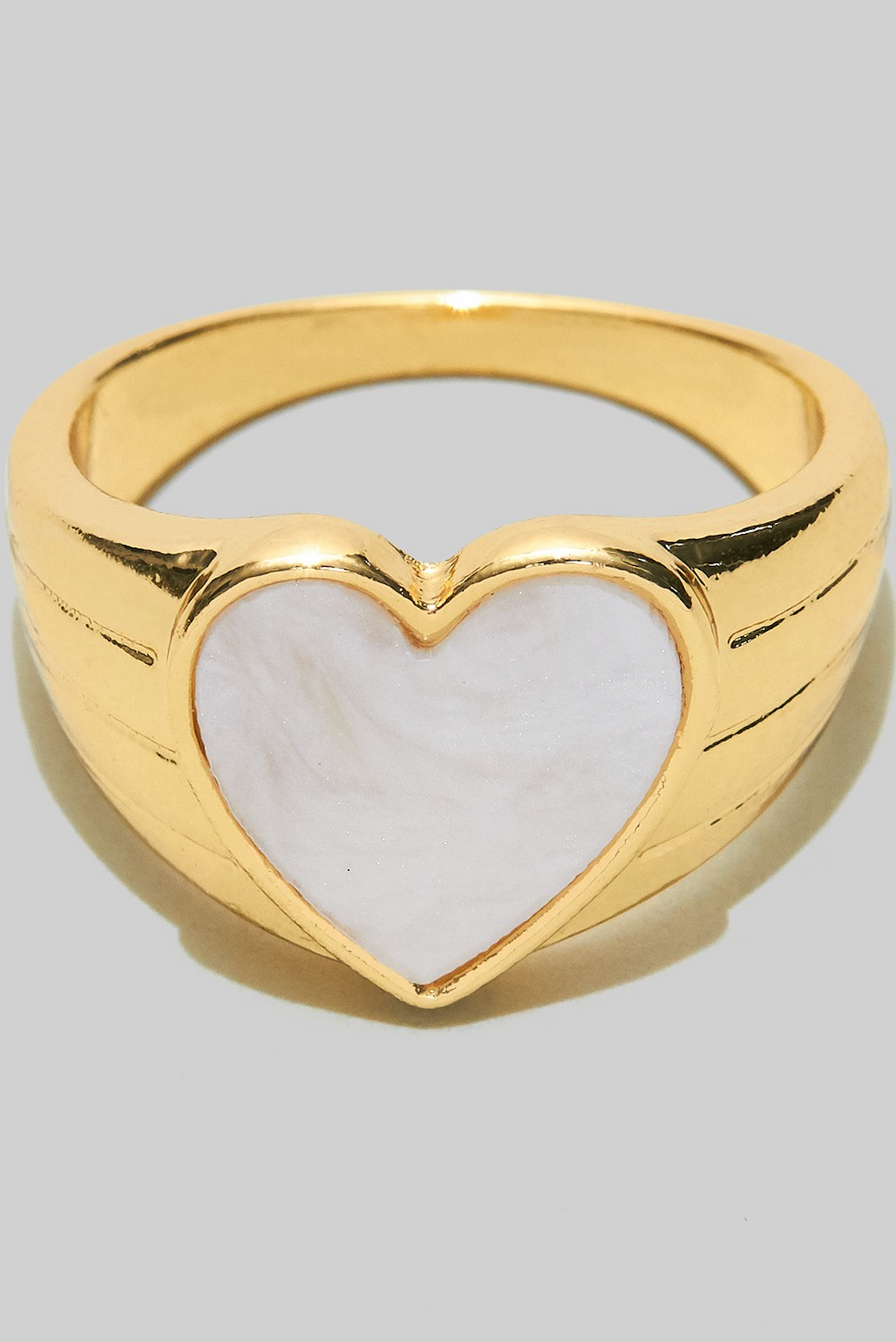 Pearl Heart Signet Ring