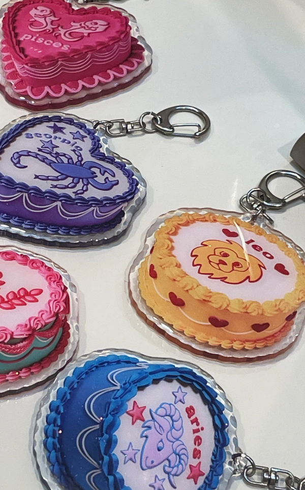 Leo Glitter Keychain