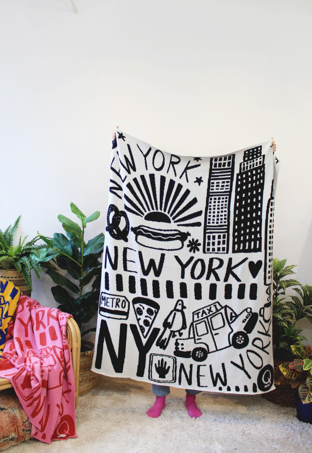 White New York Knit Blanket