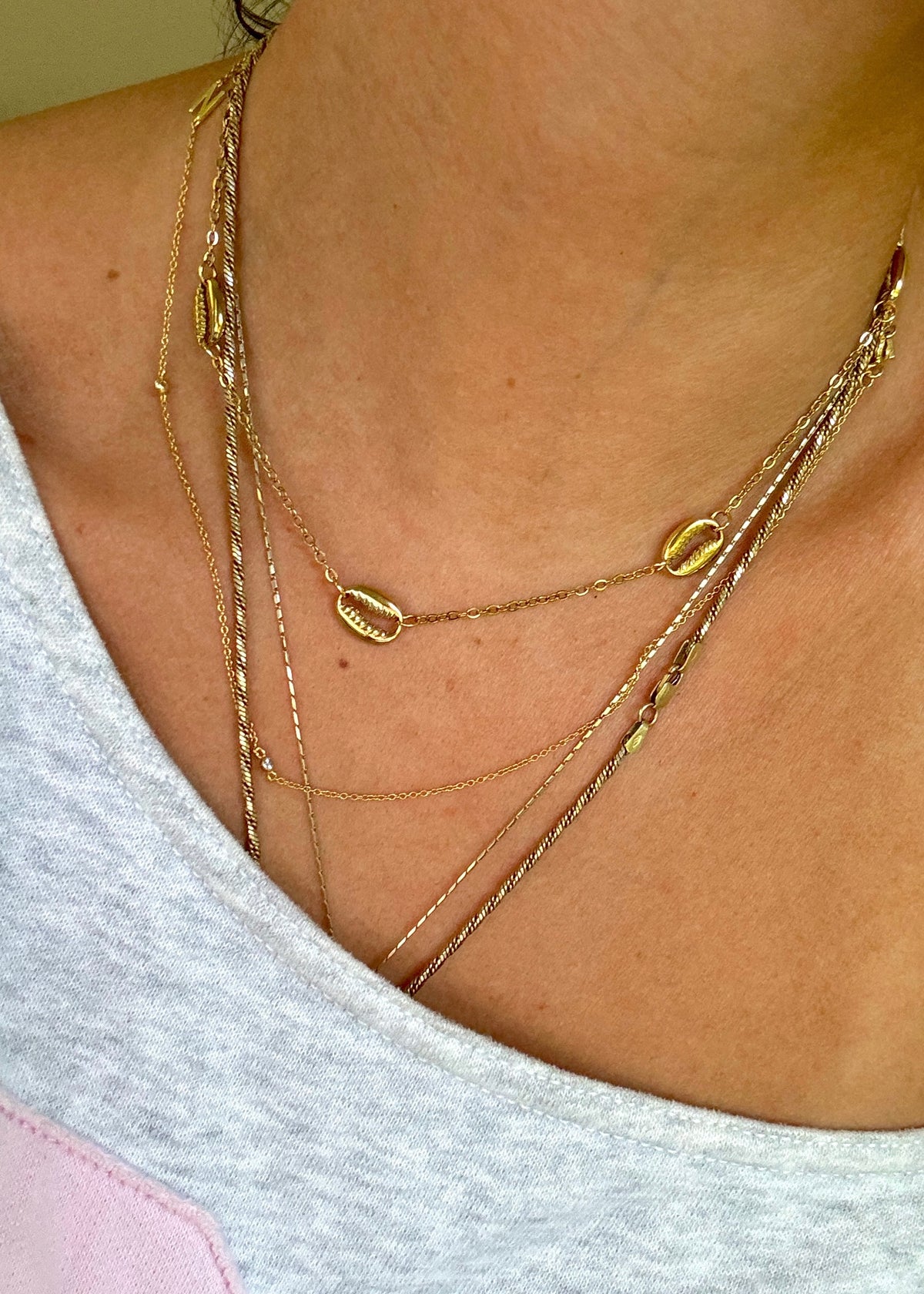 Gold Shell Link Necklace
