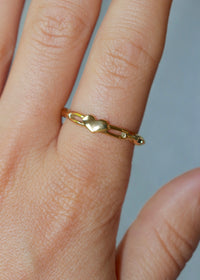 18k Gold Chained Heart Ring