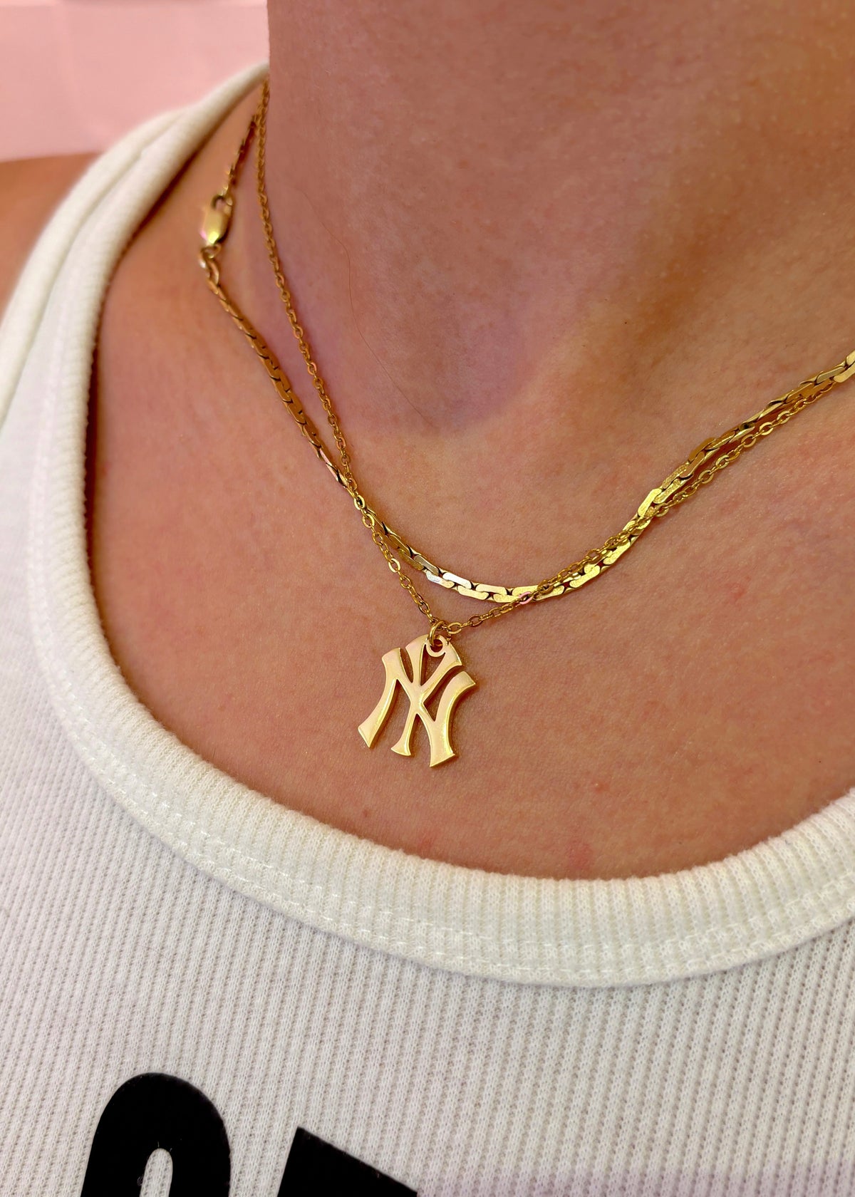 NY Cutie 18k Gold Necklace