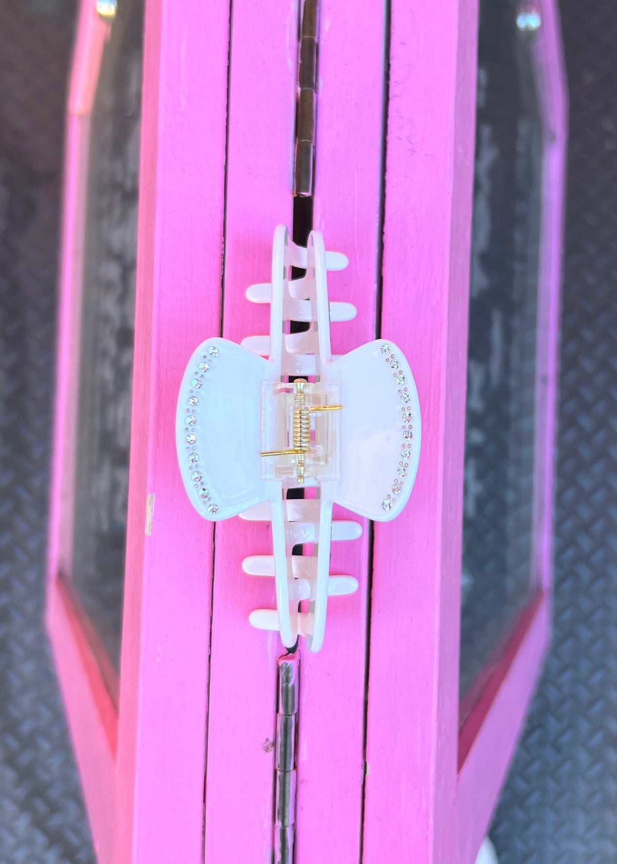 New York Studded White Hair Clip