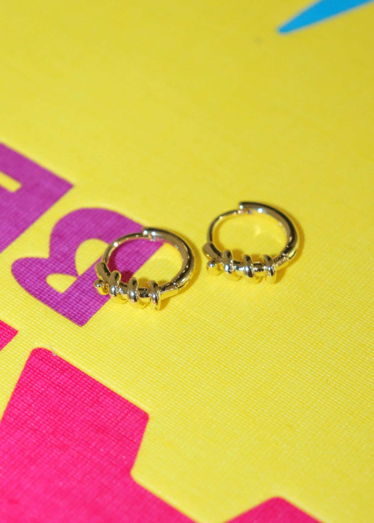 18k Gold Spiral Huggies