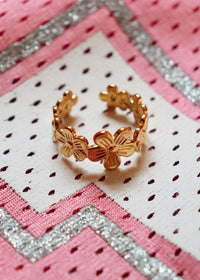 18k Gold Floral Lover Ring