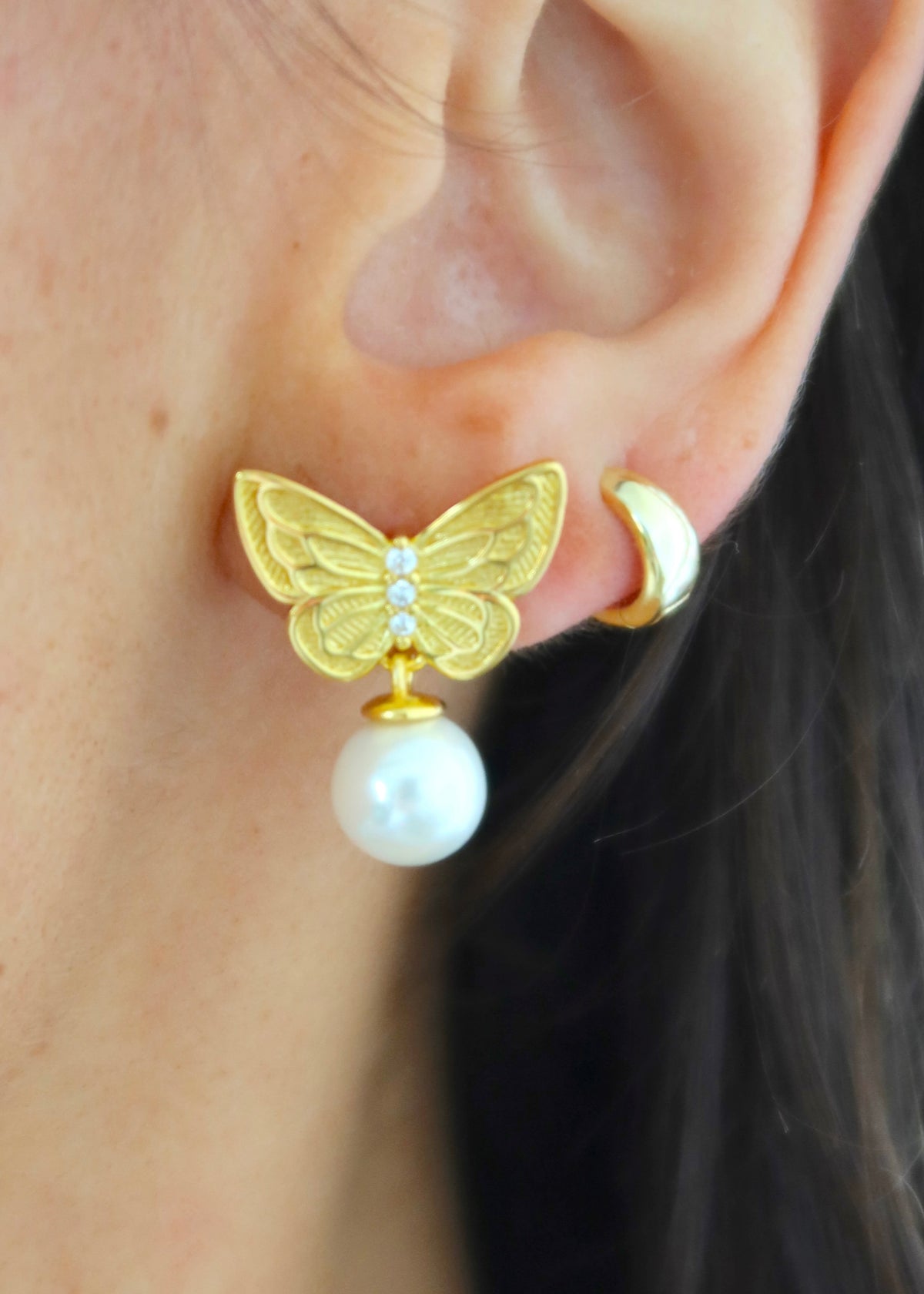18k Gold Butterly Drop Studs