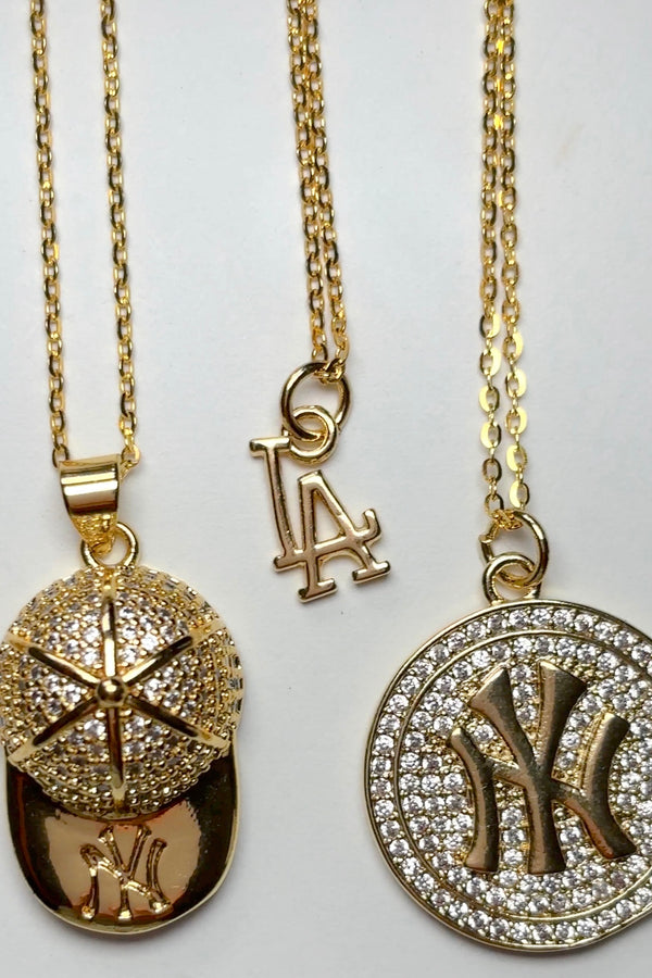 18k Gold LA Mini Pendant Necklace
