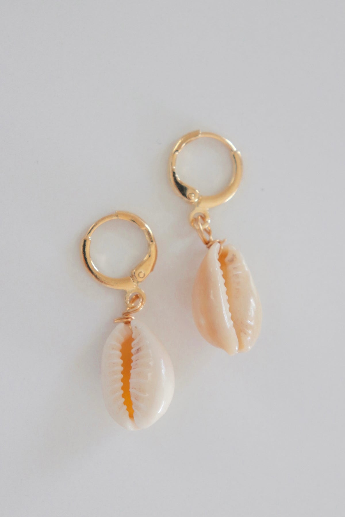 Cowrie Shell Huggies