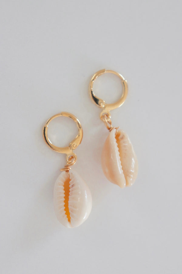 Cowrie Shell Huggies