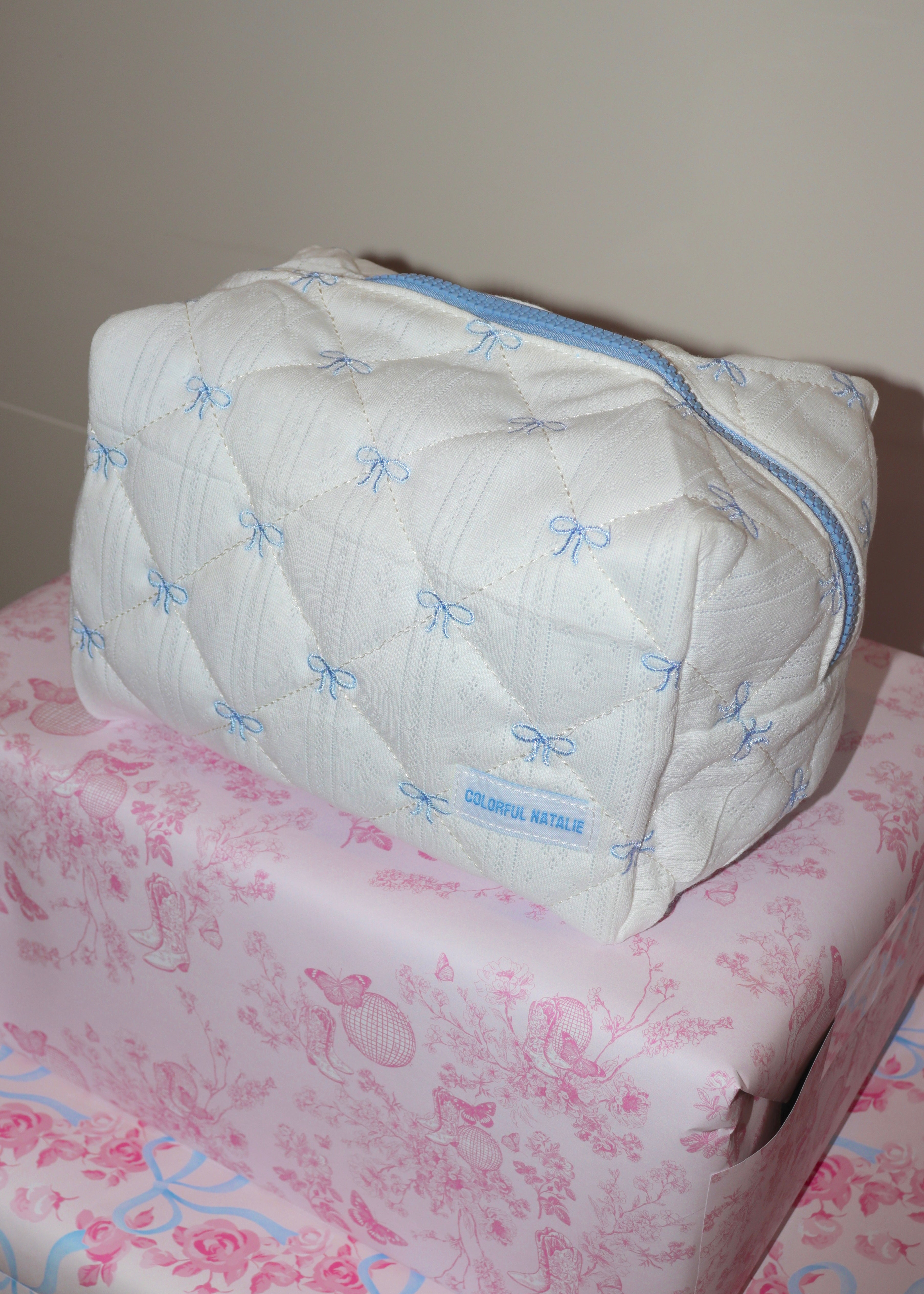 Blue Bows X-Large Embroidered Makeup Bag - Thumbnail 4