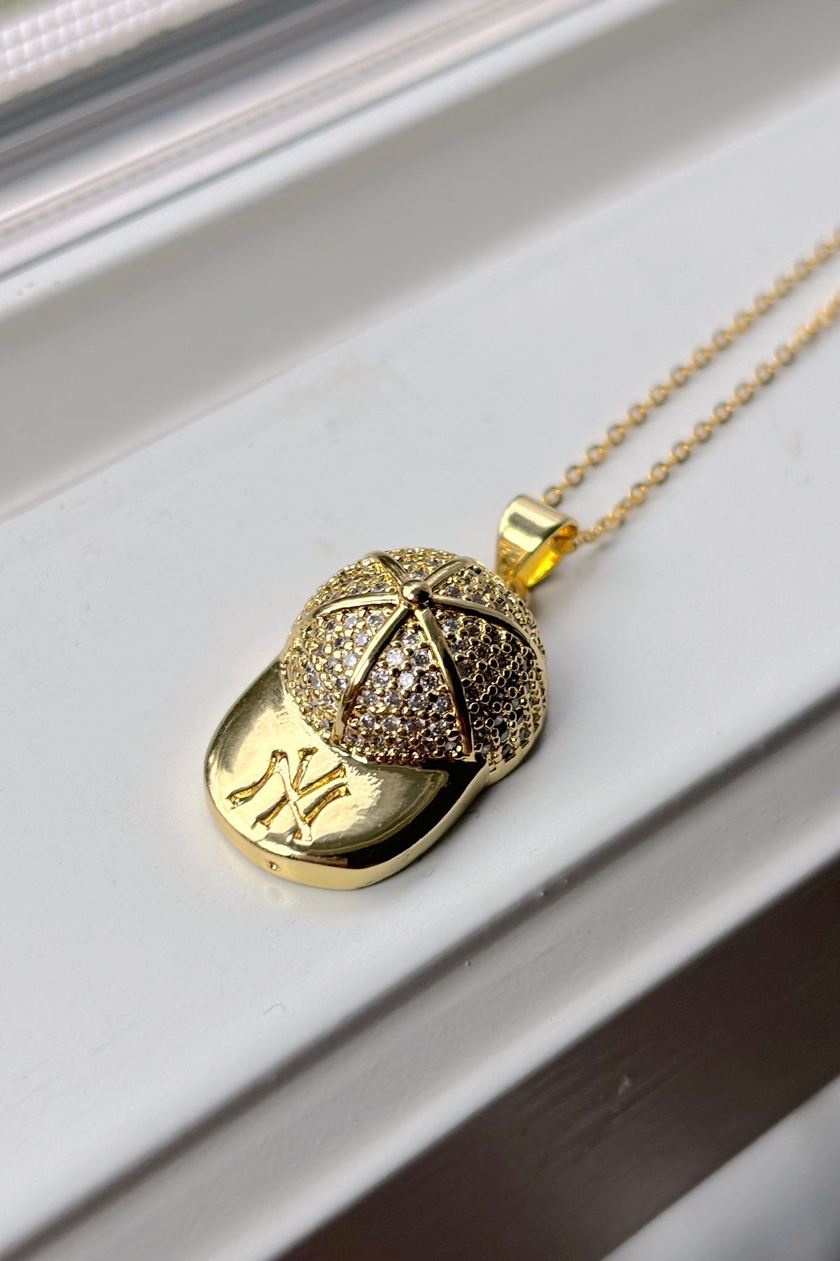 18k Gold NY Cap Pendant Necklace