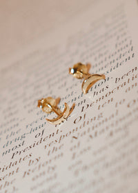 18k Gold Moon Studs