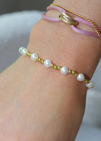 18k Gold Pearl Stacked Bracelet