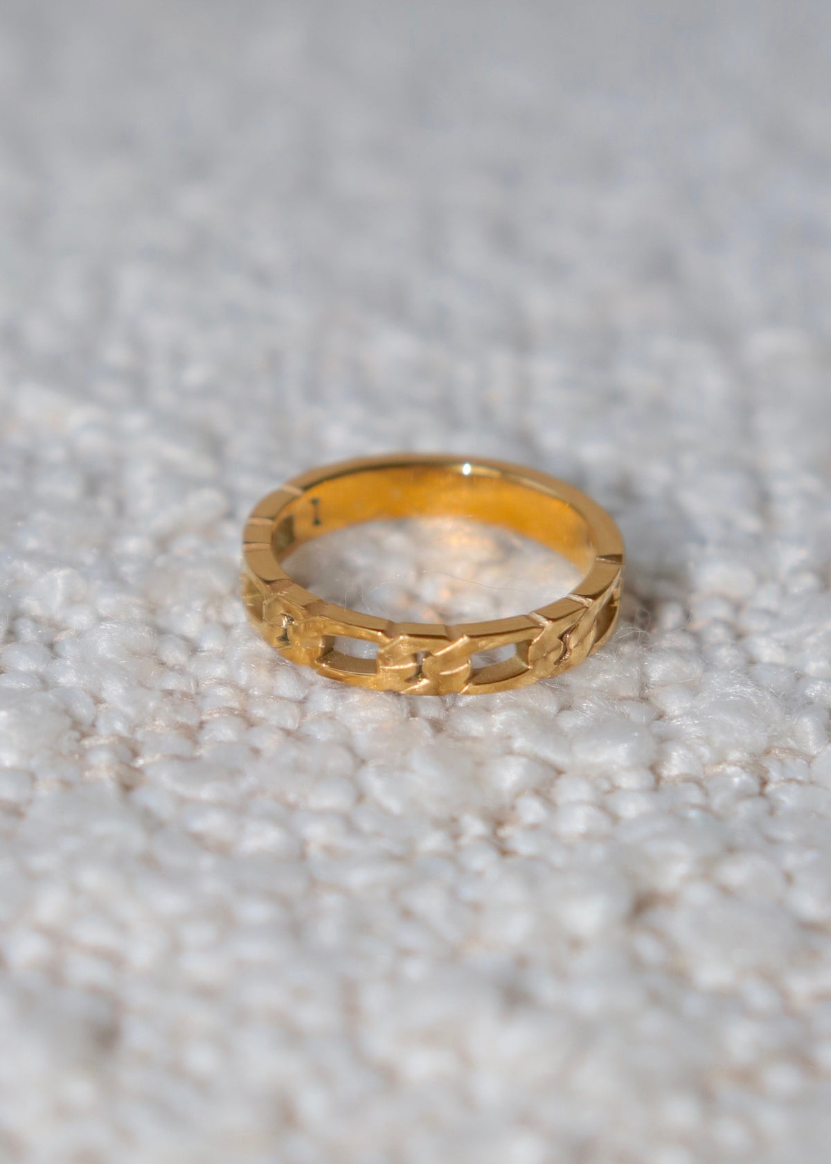 18k Gold Chained Together Ring